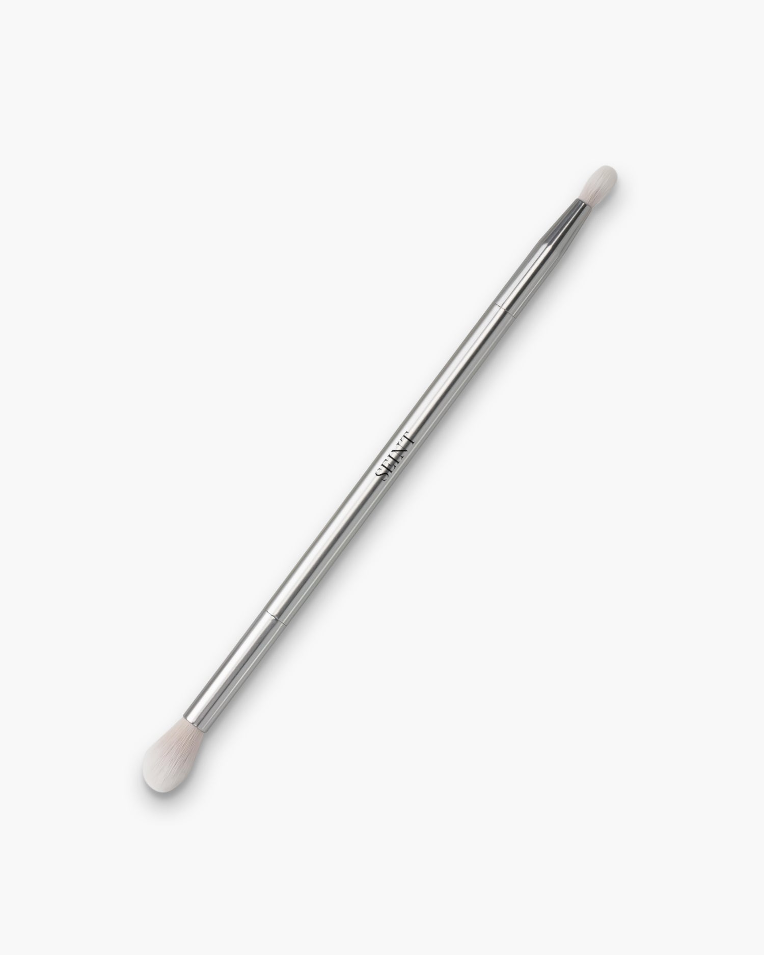 Seint Bright Brush, silver finish: sleek double-ended handle with a small tapered tip and larger blending end